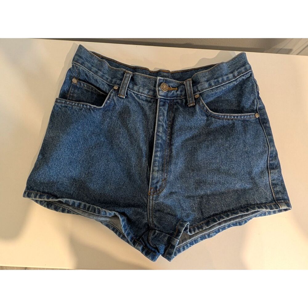 Vintage Levi's High-Waisted Denim Mom Cutoff Shorts Size 11